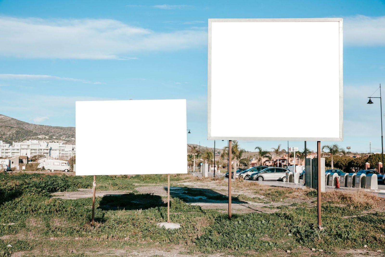 Blank yard signs on grass