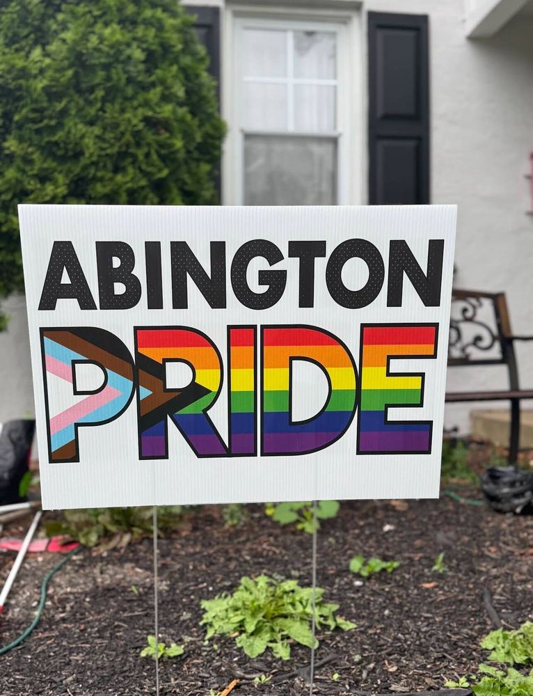 customer photos of yard sign plus