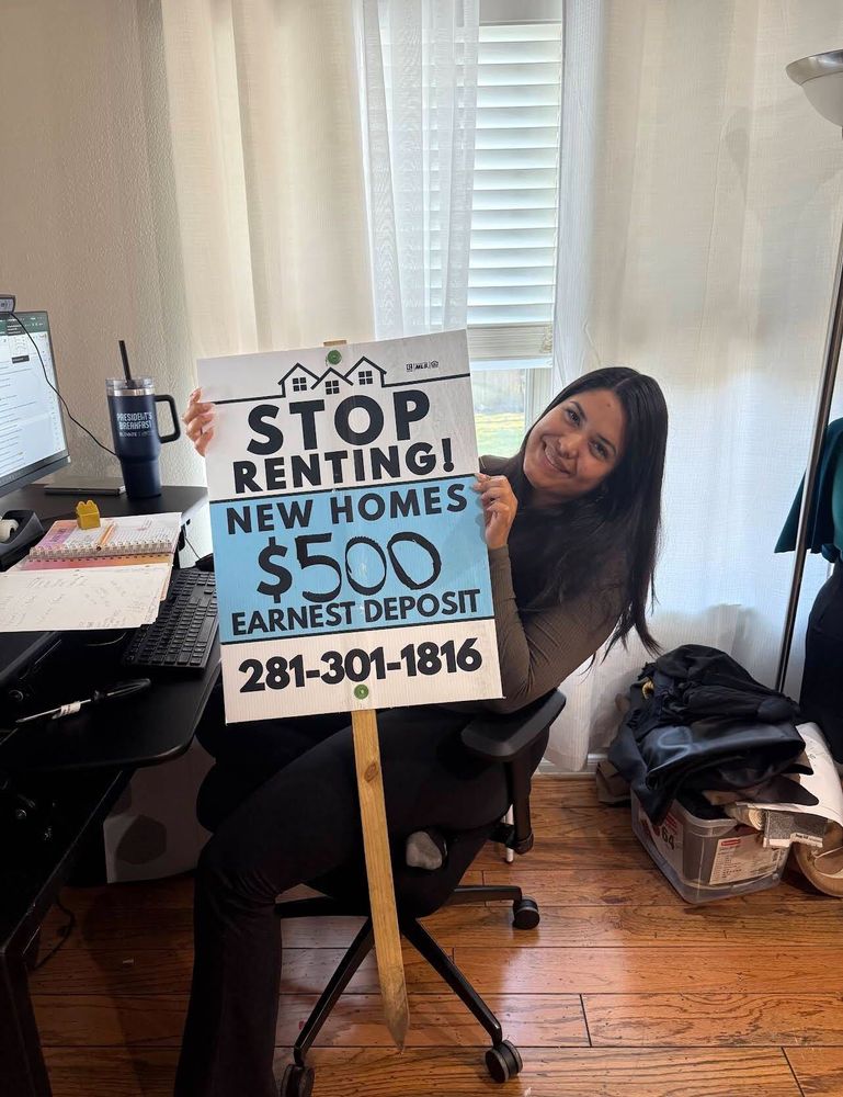 customer photos of yard sign plus