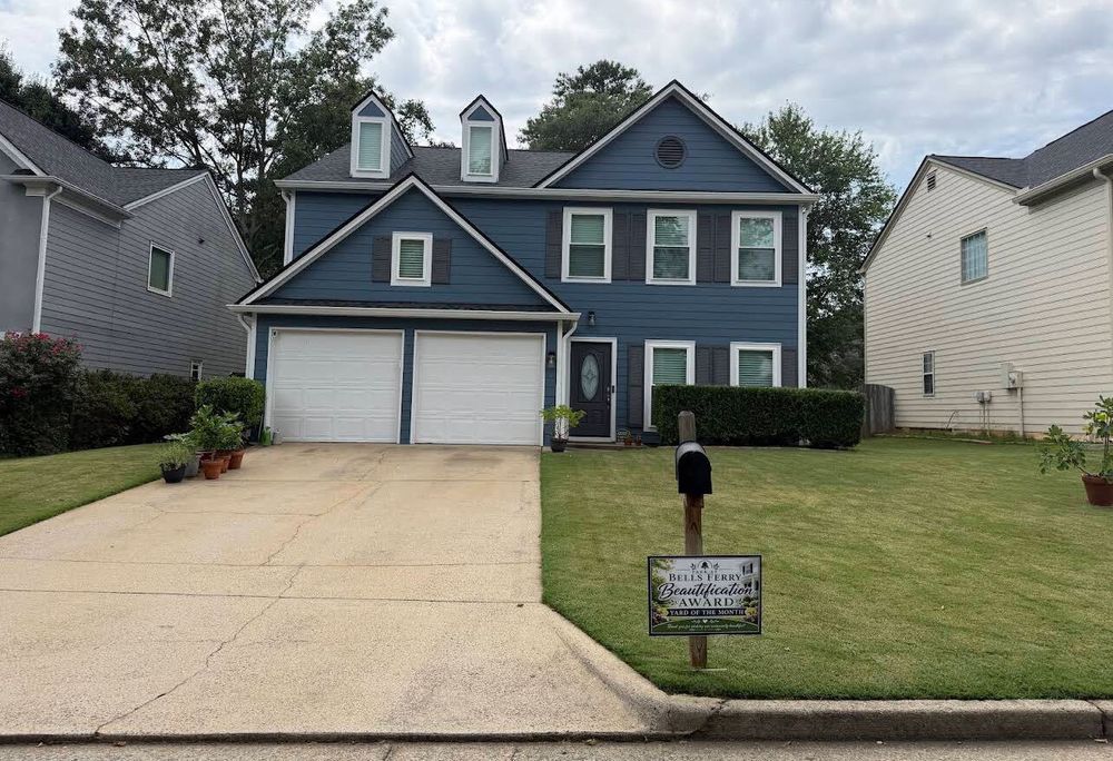 customer photos of yard sign plus