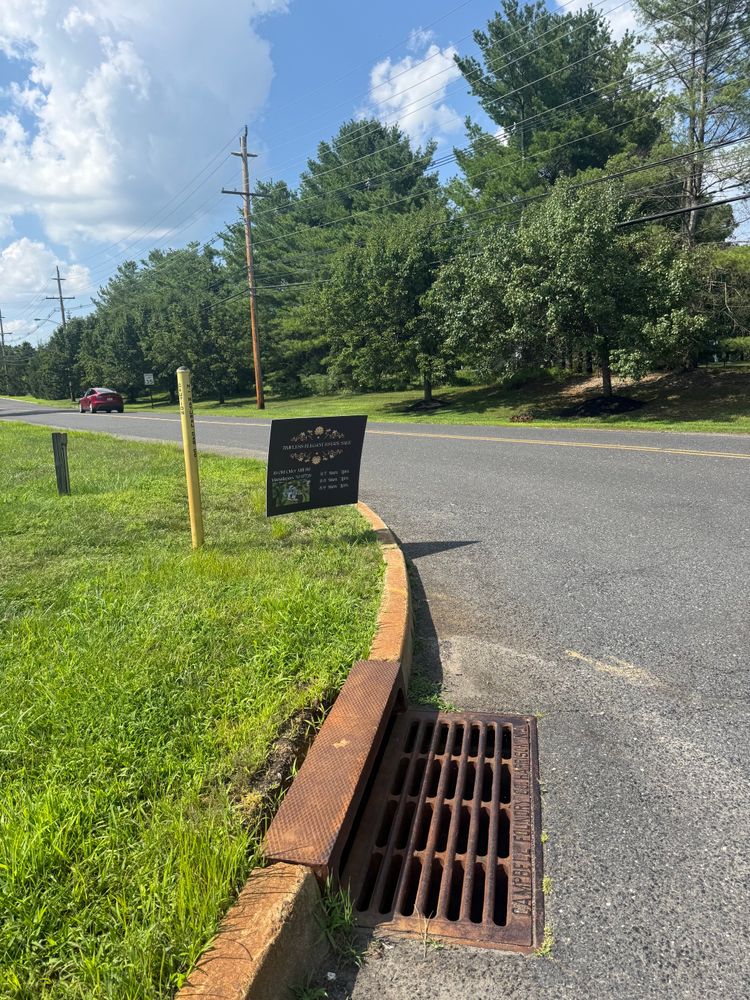customer photos of yard sign plus