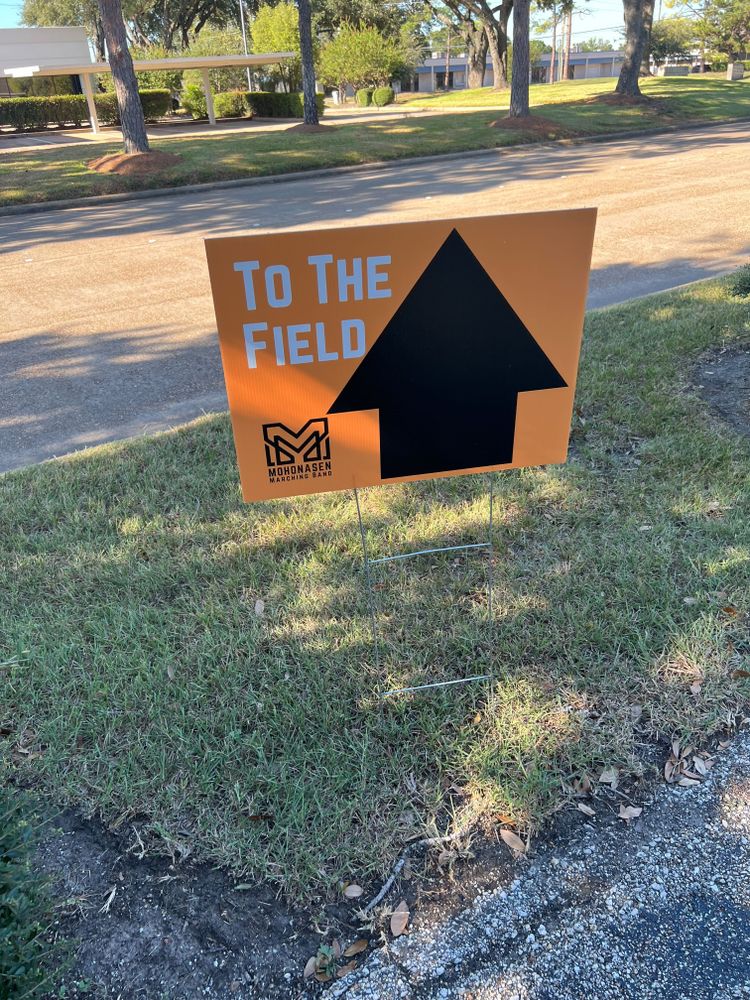 customer photos of yard sign plus