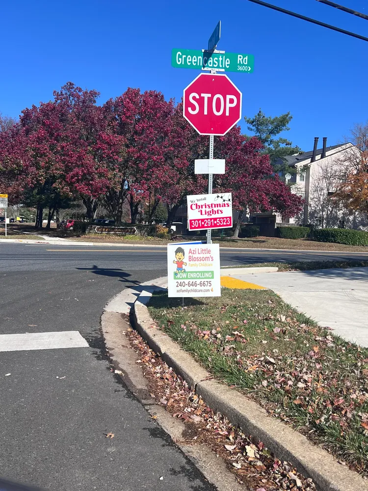 customer photos of yard sign plus